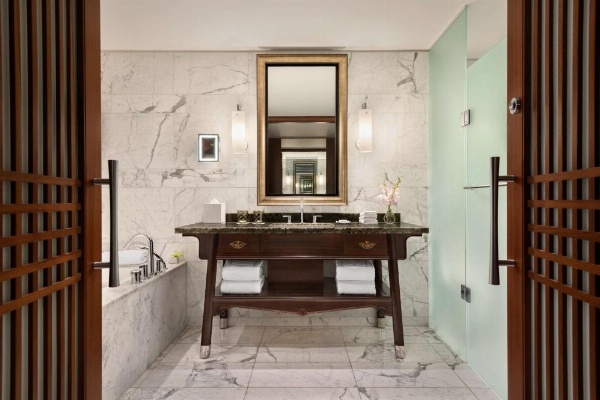 Shangri-La Hotel Toronto image 14